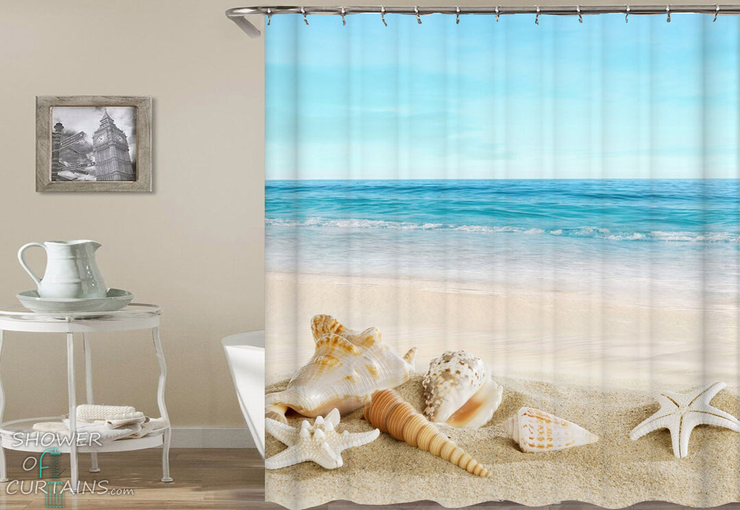 Beach Shower Curtain of Peacefully Seashells Bath Mat